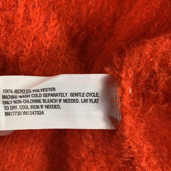 Future Collective Red Fuzzy Knit Sweater Womens Large Crewneck Cozy - Picture 5 of 6